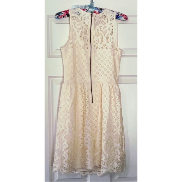 Xhilaration cream lace sleeveless dress - Picture 2 of 6
